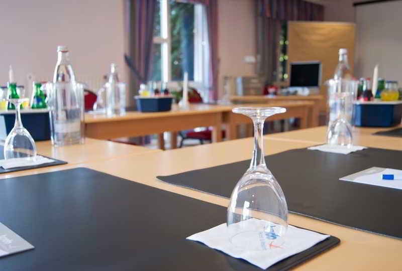 Hotel Garni Zwickau-Mosel 뮬젠 외부 사진