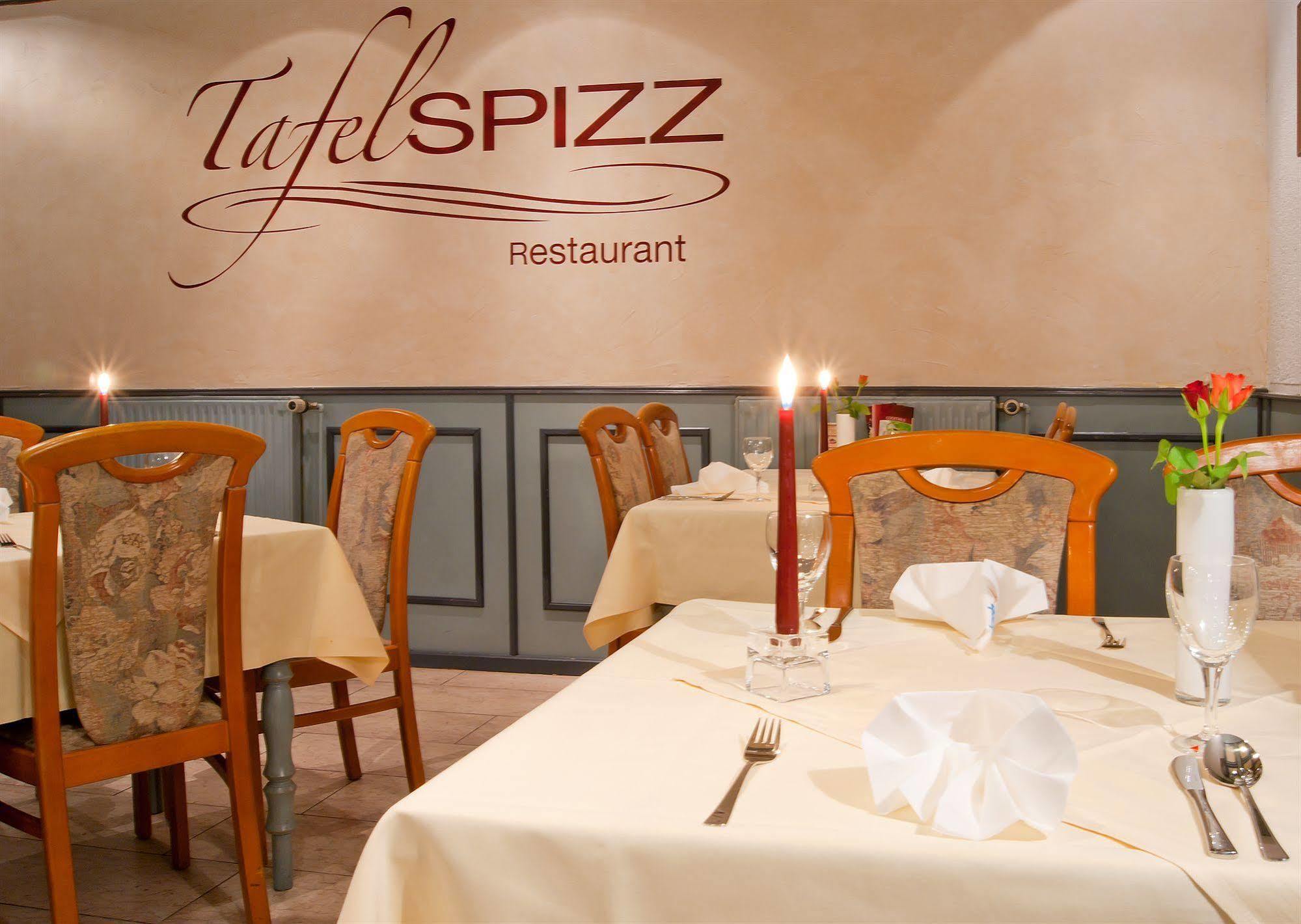 Hotel Garni Zwickau-Mosel 뮬젠 외부 사진